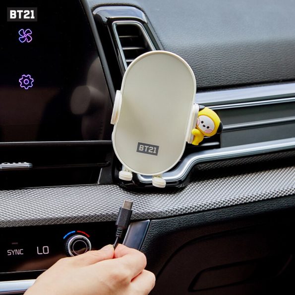 Bt21-Minini-Series-Car-Wireless-Charging-Phone-Car-Bracket-Cartoon-Anime-Rj-Tata-Doll-Cell-Holder-2