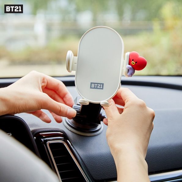 Bt21-Minini-Series-Car-Wireless-Charging-Phone-Car-Bracket-Cartoon-Anime-Rj-Tata-Doll-Cell-Holder-3