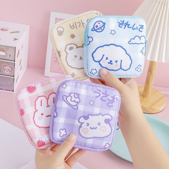 Korean-Cute-Bear-Large-Capacity-Sanitary-Napkin-Storage-Bags-Girls-Cartoon-Physiological-Period-Tampon-Organiser-Bag-4