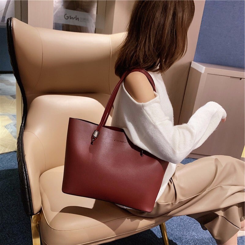 New Luxury European American Fashion Leather Shoulder Backpack