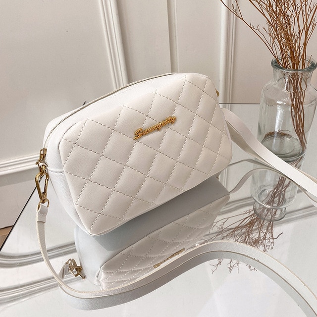 Korean Fashion Lattice Silver Shoulder Bag for Women 2023 New Trendy Handbags Designer Padded Nylon