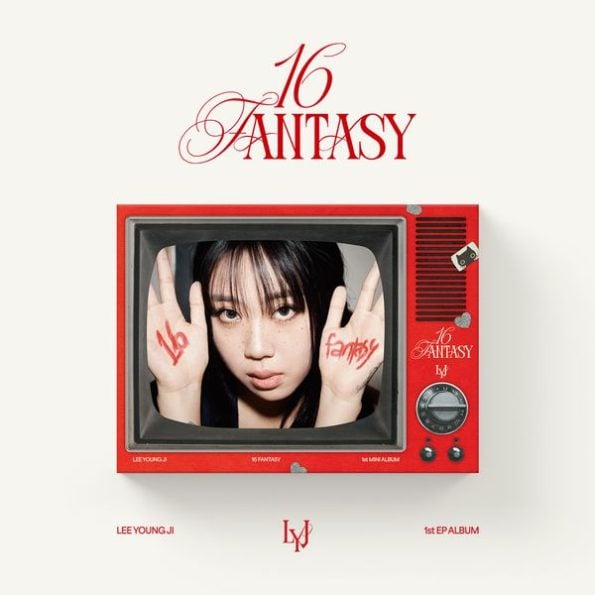 Lee Young Ji – 1st EP Album [16 Fantasy] (PHOTOBOOK Ver.)