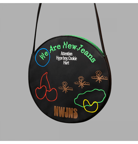 NewJeans - [NewJeans 1st EP 'New Jeans' Bag] [(Black) ver.] (Limited Edition)