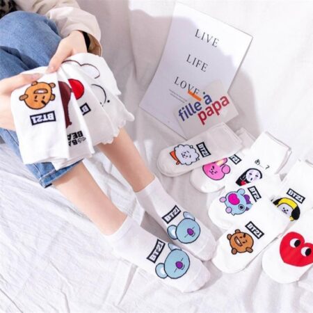 3 أزواج Kawaii Bts النساء جوارب قطنية Kpop أنيمي الشكل تاتا تشيمي