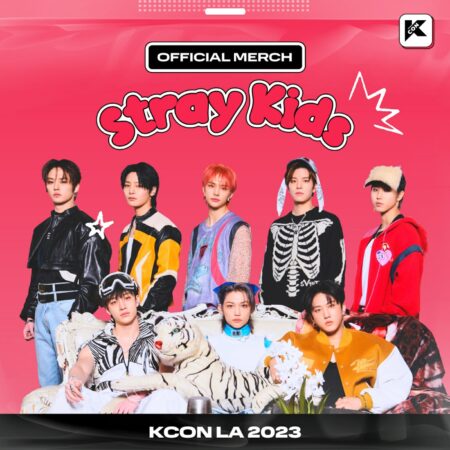 19 Stray Kids - KCON LA 2023 OFFICIAL MERCH