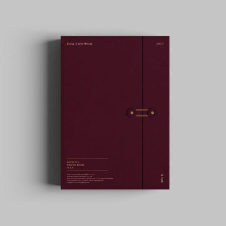 Cha Eunwoo (ASTRO) - CHA EUN-WOO 2023 OFFICIAL PHOTO BOOK in LA (A version)