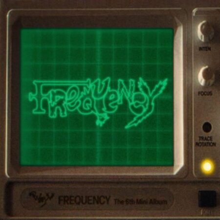 WayV - 6th Mini Album [FREQUENCY] (Photo Book Ver.) (Random Ver.)